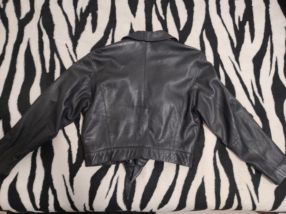 Geaca de piele naturala stil gotic M