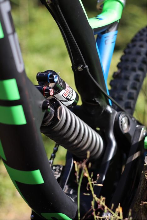 Велосипед за спускане Bulls Wildcore 2018 M 27.5 КАТО НОВ