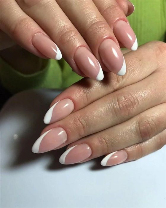 Маникюр   С ВЫЕЗДОМ  макияж