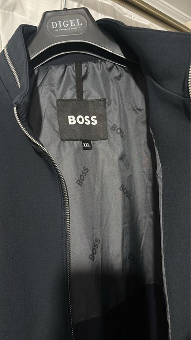 Geaca eleganta Boss
