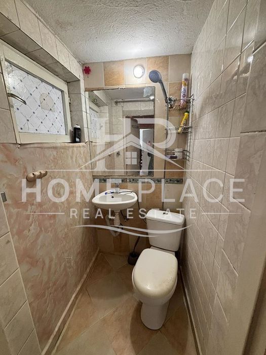 ПАРКОМЯСТО ! Тристаен апартамент под наем - Бриз