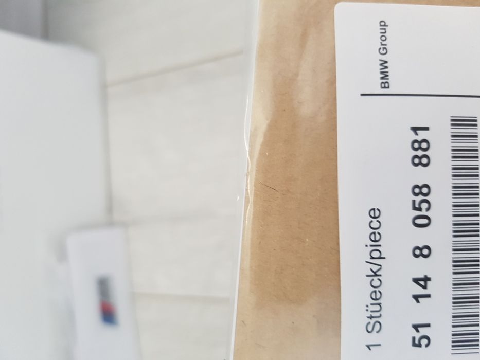 Emblema-Logo-Sigla-M-Aripi-BMW-E60-E90-E70-E71-F10-F30-Xdrive-320-520