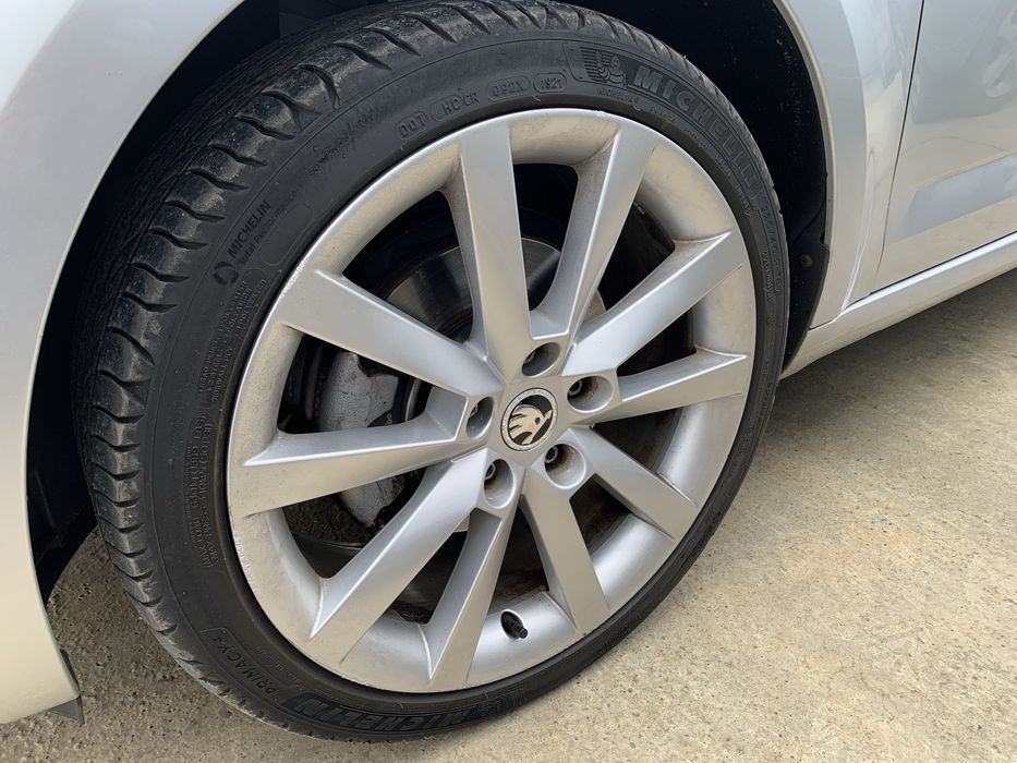 Jante 18" skoda octavia vand sau schimb cu 16