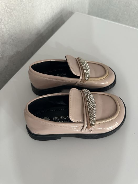 Лоферы для девочки