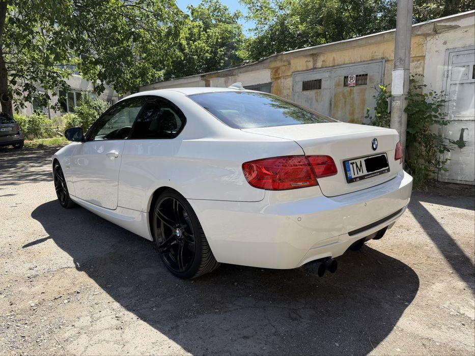 BMW 3 Series 2011 — imagine 3
