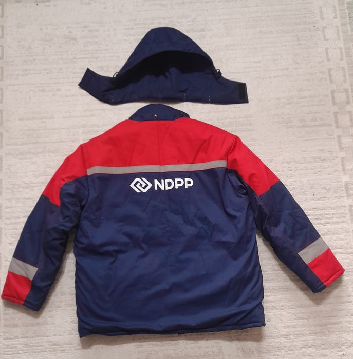 Продам куртку мужские с капюшоном