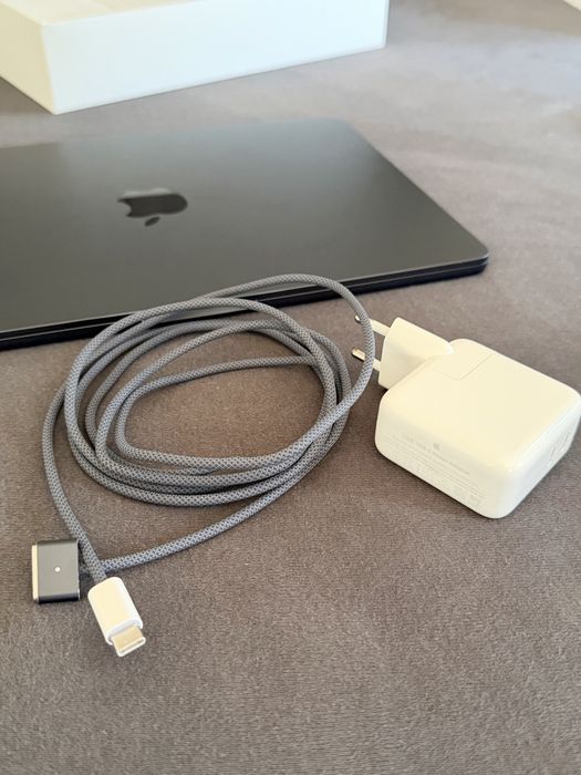 MacBook Air 13' M3 512GB