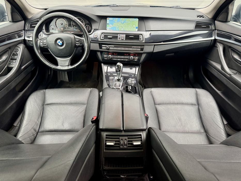Bmw 525D 2L Bi-turbo M-Pack 218CP Automat 2012 HUD l CarPlay l Trapa l LED l Cam l