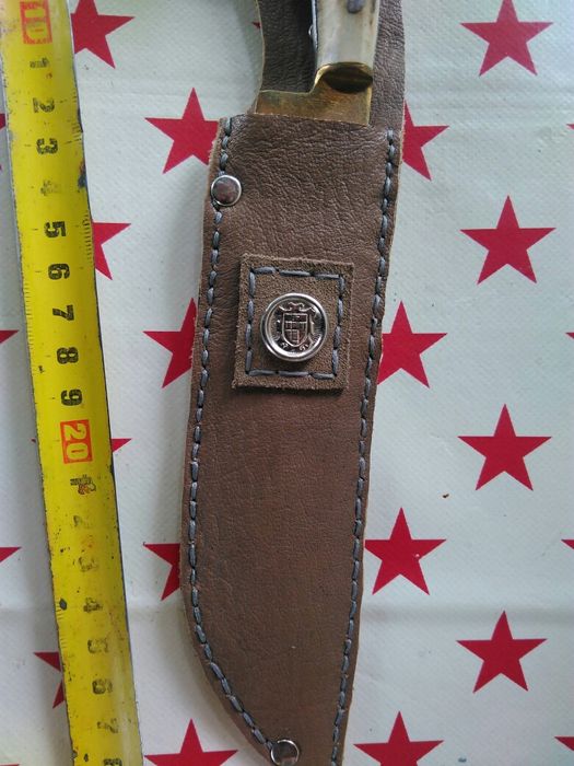 Продавам супер ловен нож 6