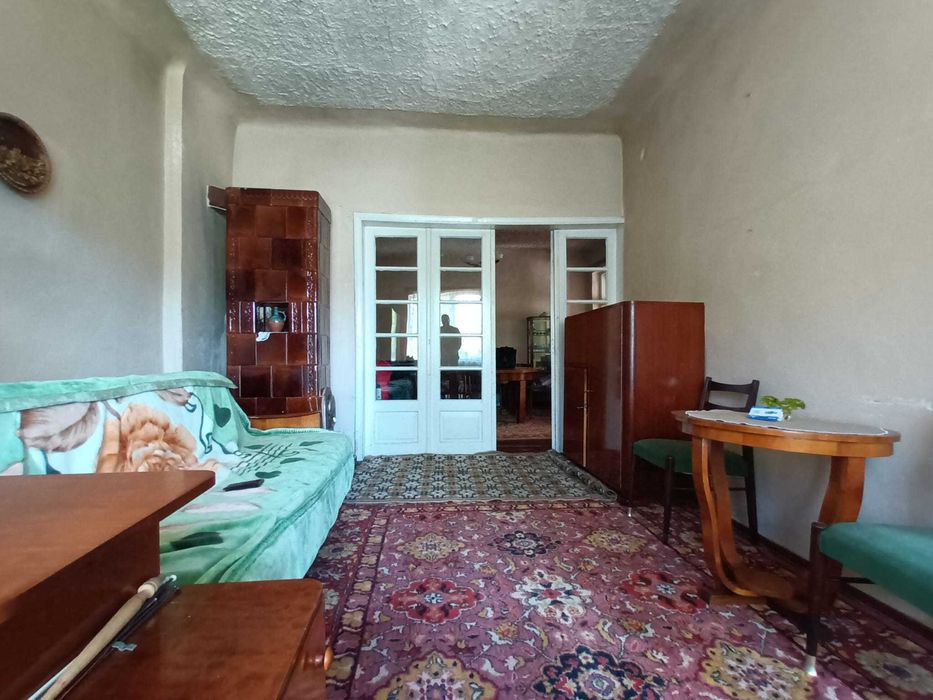 Particular, vand casa Campulung str Muzeul Fundeni