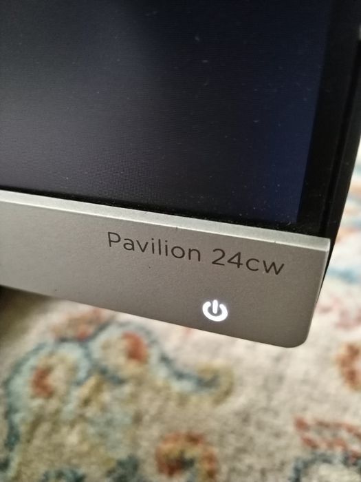 Monitor full HD model HP 24cw