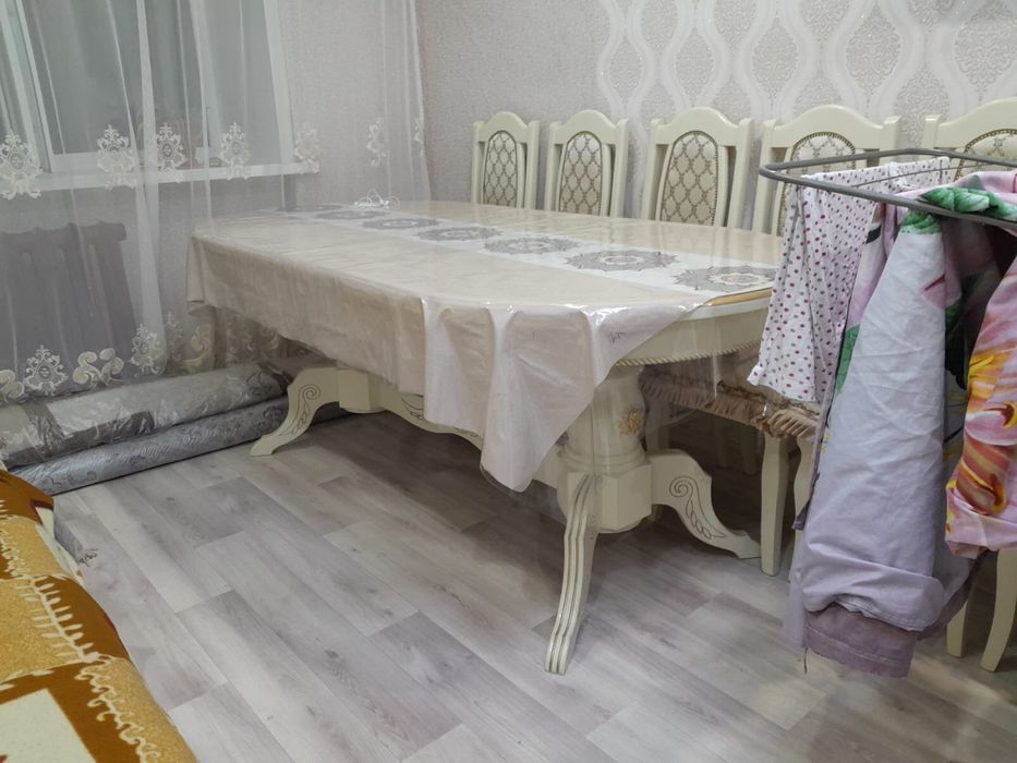 Стол     Гостевая