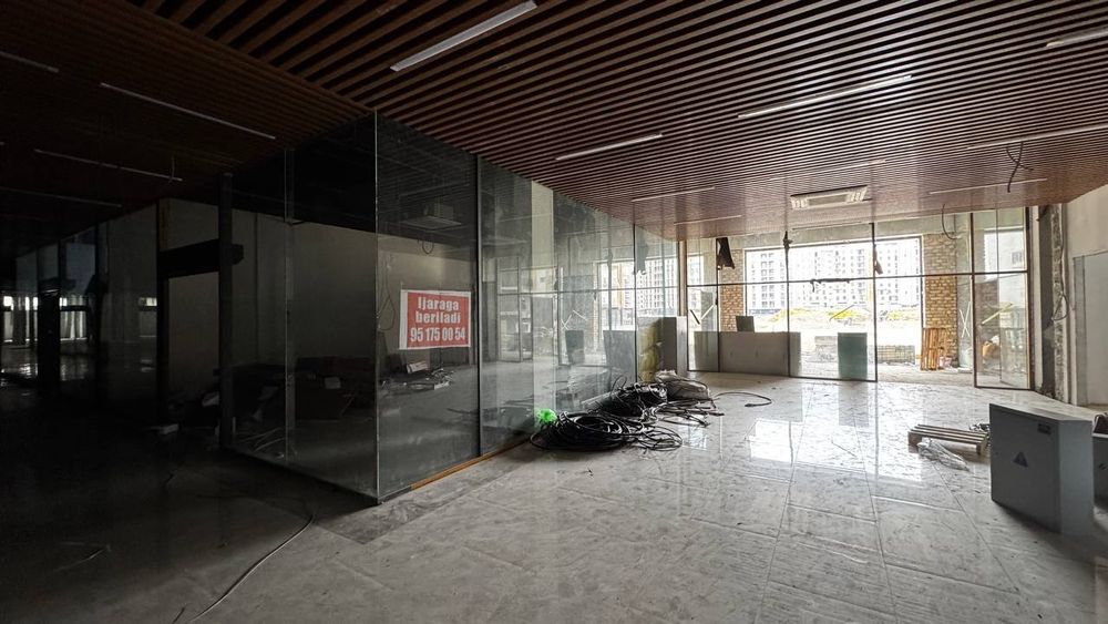 Сдается в Аренду  в Торговом Центре Сити  59м2  1 вый этаж