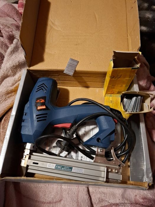 Гвоздезабивной пистолет