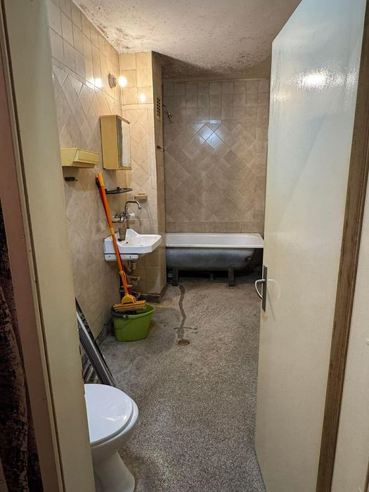 Дава се под наем Двустаен апартамент в София, Дианабад - 93 кв.м за 488.58 € - Снимка #7