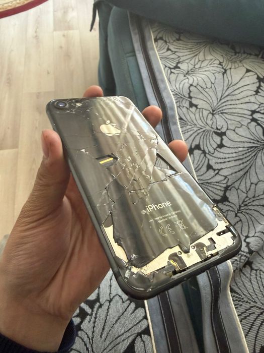 Iphone 8 Все работаете