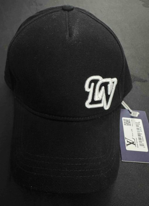 Louis Vuitton-Чисто нова оригинална мъжка шапка