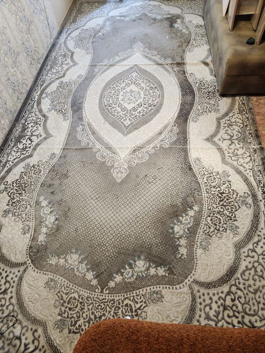 Продам ковер качественный