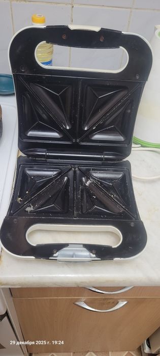 Продам тостерницу Scarlet