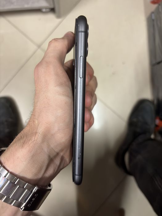 Iphone 11 74%акб