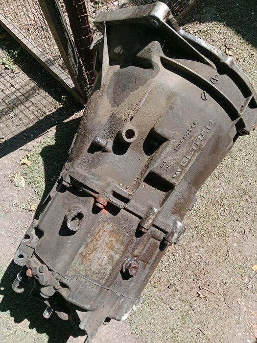 Коробка е34 продам