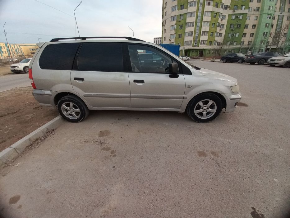 Продаю Mitsubishi space wagon