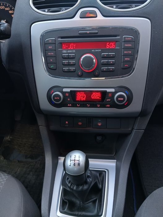 Лека автомобил Форд Фокус