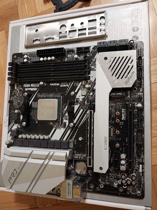 AMD Ryzen 5 5600X + AsRock X570M Pro4