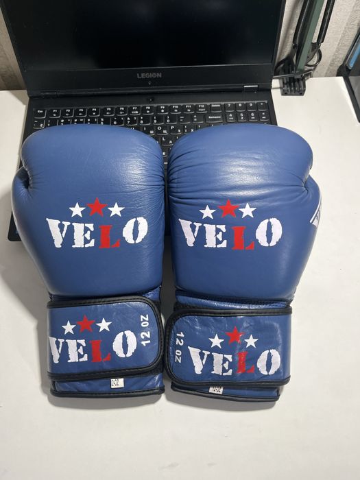 Синие перчатки VELO