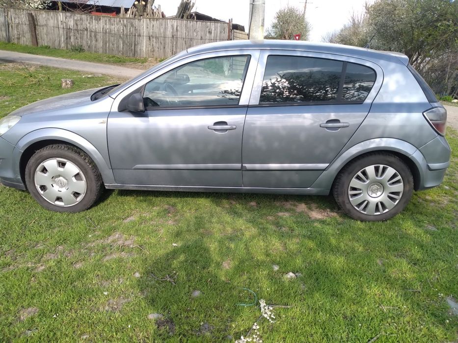 Vând opel astra h