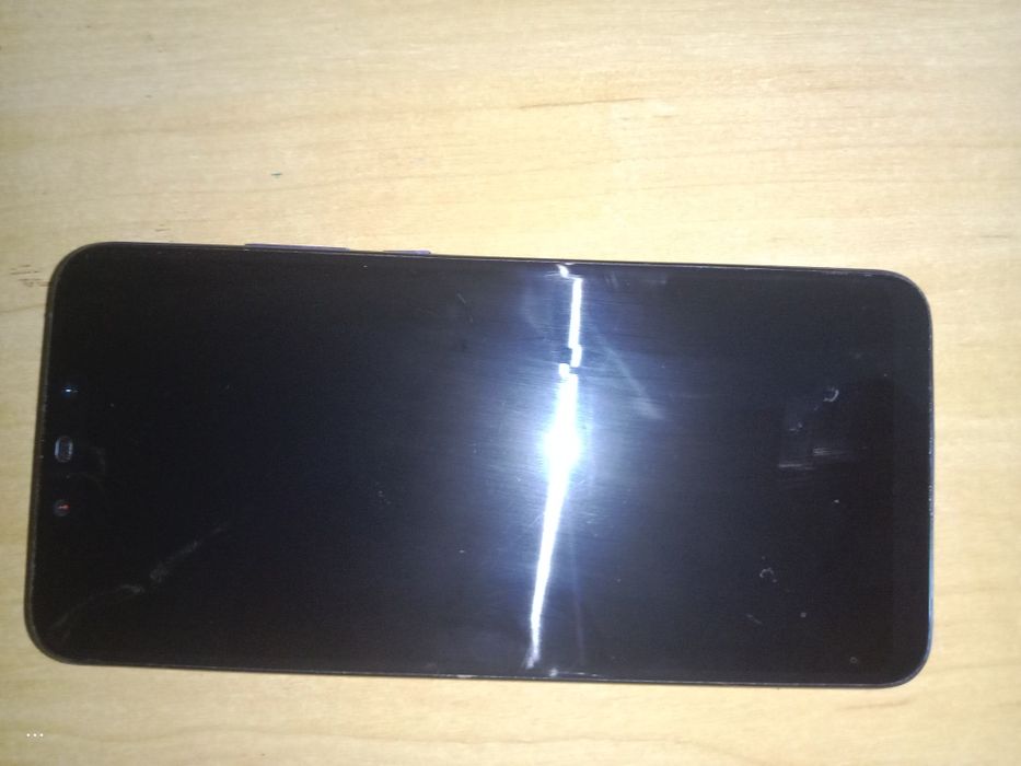 Телефон Huawei i9s