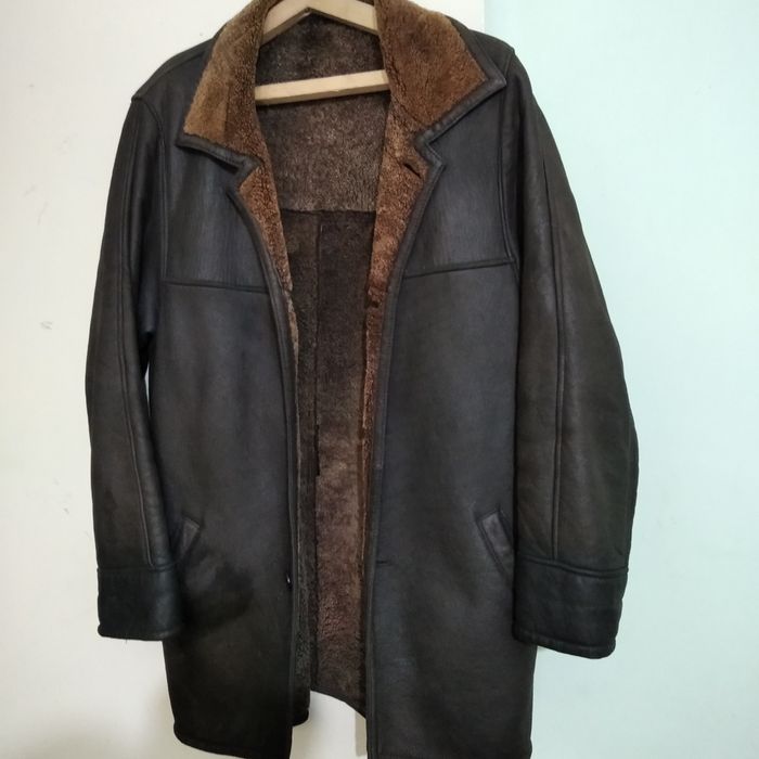 Продам натуральные кожаные дублёнки.