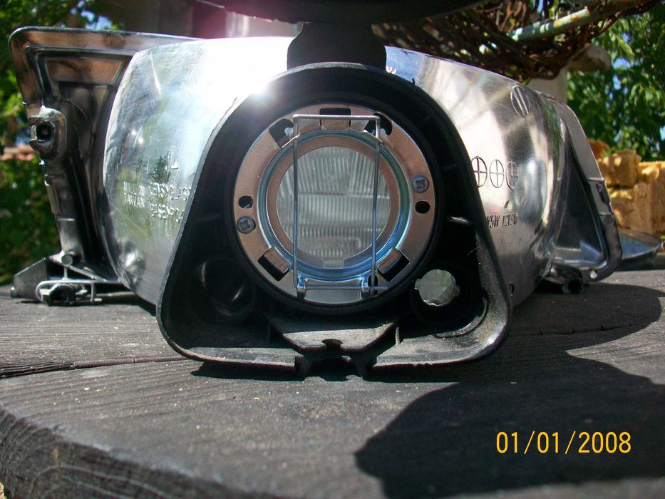 Предни фарове на 3 месеца за Peugeot 106 + подарък