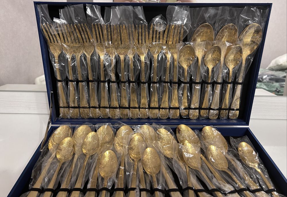 Новый столовый набор