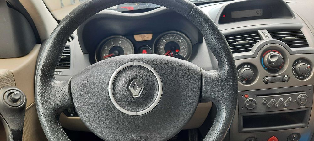 Vand Renault Megane Sedan 1,6