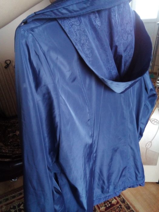 Женская куртка 58-60 р