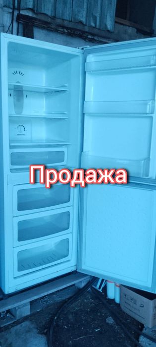 Холодильник бу в рабочем состоянии