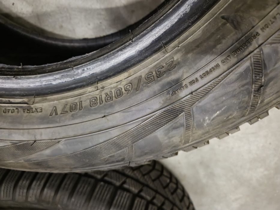 2 anvelope iarna Falken 235 60 18 ca si noi