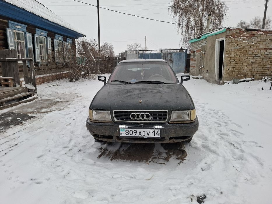 Продам Ауди б4 год1992