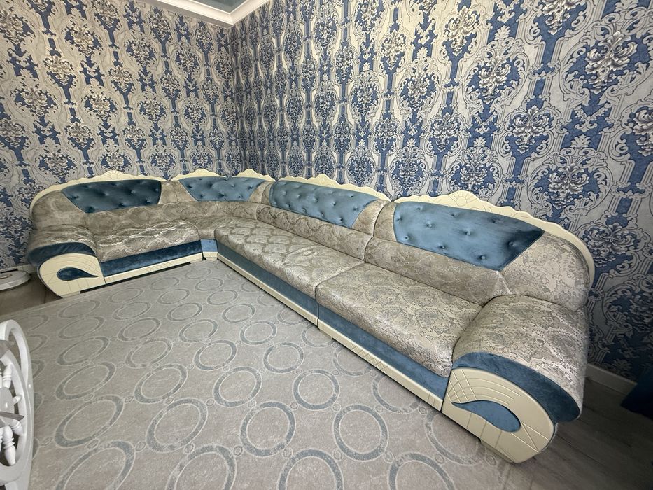 Модульный угловой диван с двуспальным местом на выдвижном механизме