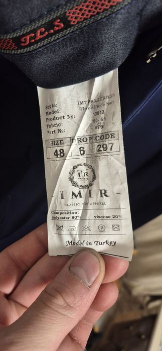 Продам костюм мужской