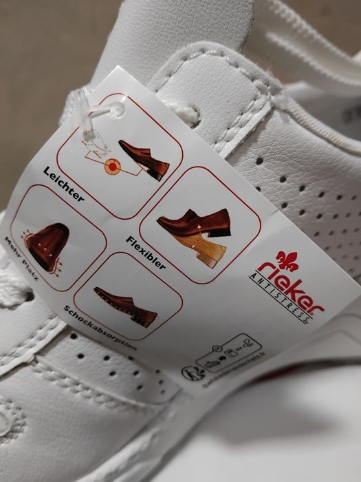 Нови дамски кожени обувки Rieker 39 н