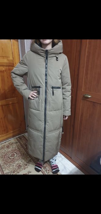 Пуховик зимний новый длинный