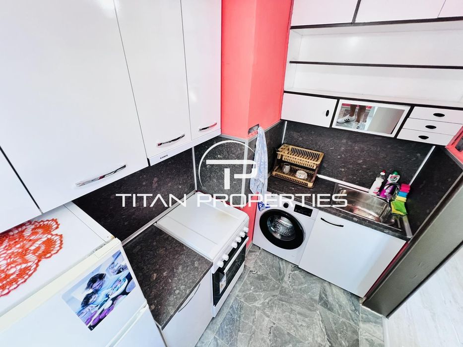 Дава се под наем Тристаен апартамент в Бургас, Лазур - 77 кв.м за 648.21 € - Снимка #2