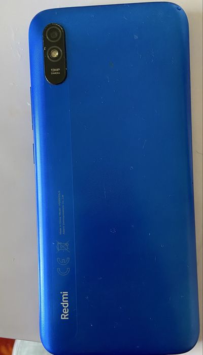 Продам редми 9А и Самсунг J4+