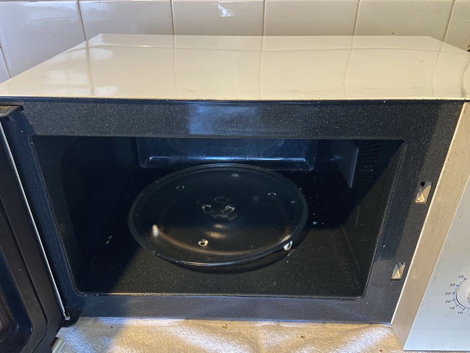 Микровълнова фурна samsung