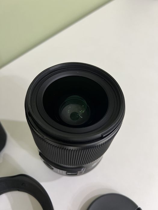 Sigma 35mm f/1.4 Art DG DN Sony