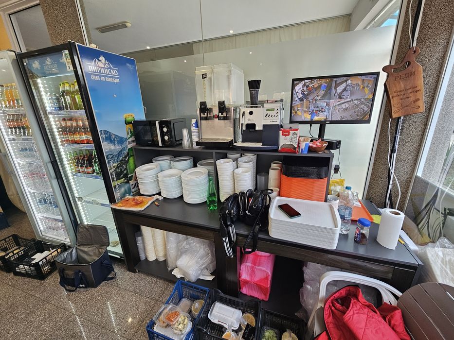 Дава се под наем Заведение в с. Ягодово, Област Пловдив - 200 кв.м за 35700 € - Снимка #8