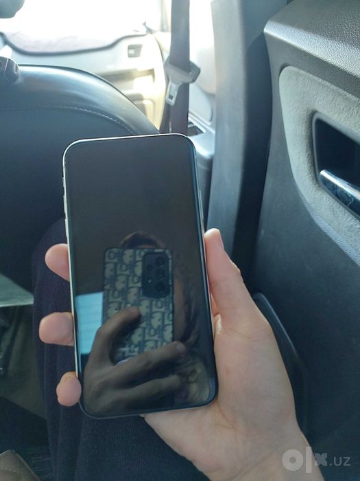 Iphone 11 sotiladi 128 gb