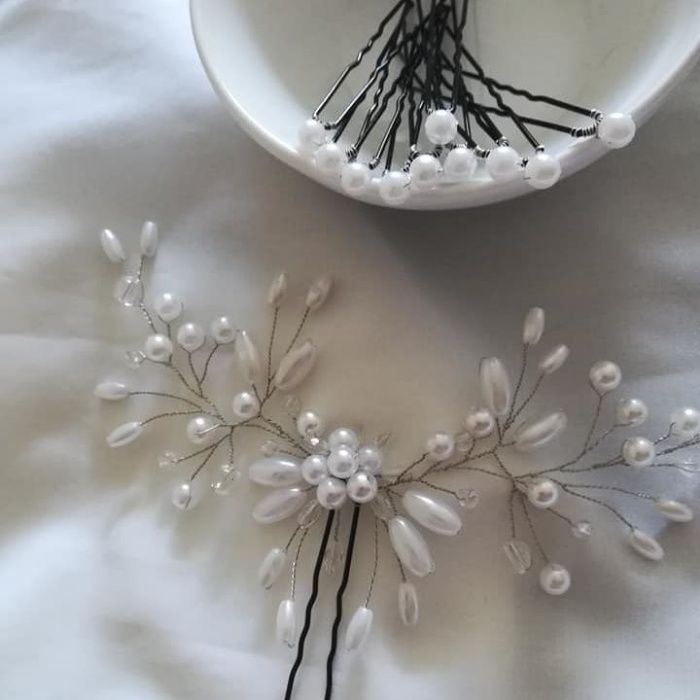 ЧИСТО НОВА! Диадема за коса